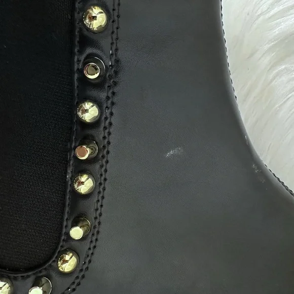 Cape Robbin Studded Spiked Chelsea Boots [S415] - Picture 12 of 12